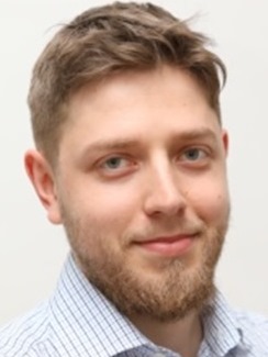 Довбуш Тарас Анатолійович